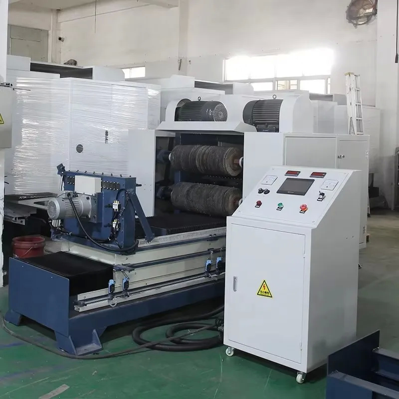 Drehgeschwindigkeit 3000rpm Metallpoliermaschine 11kw Stromverbrauch ≥90% Polierwirksamkeit Perfekt zum Polieren